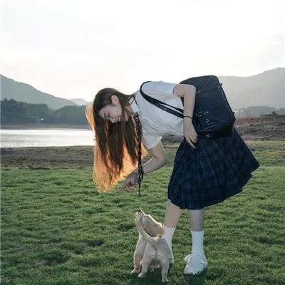 就爱你的谎